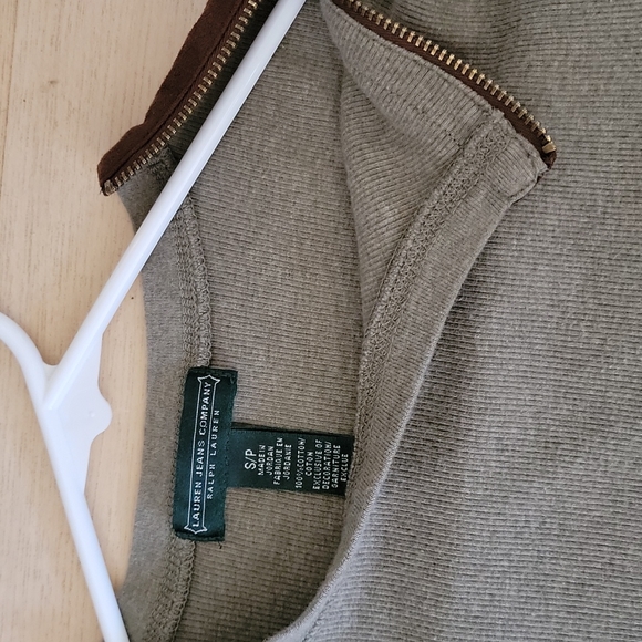 Ralph Lauren top - Picture 2 of 5